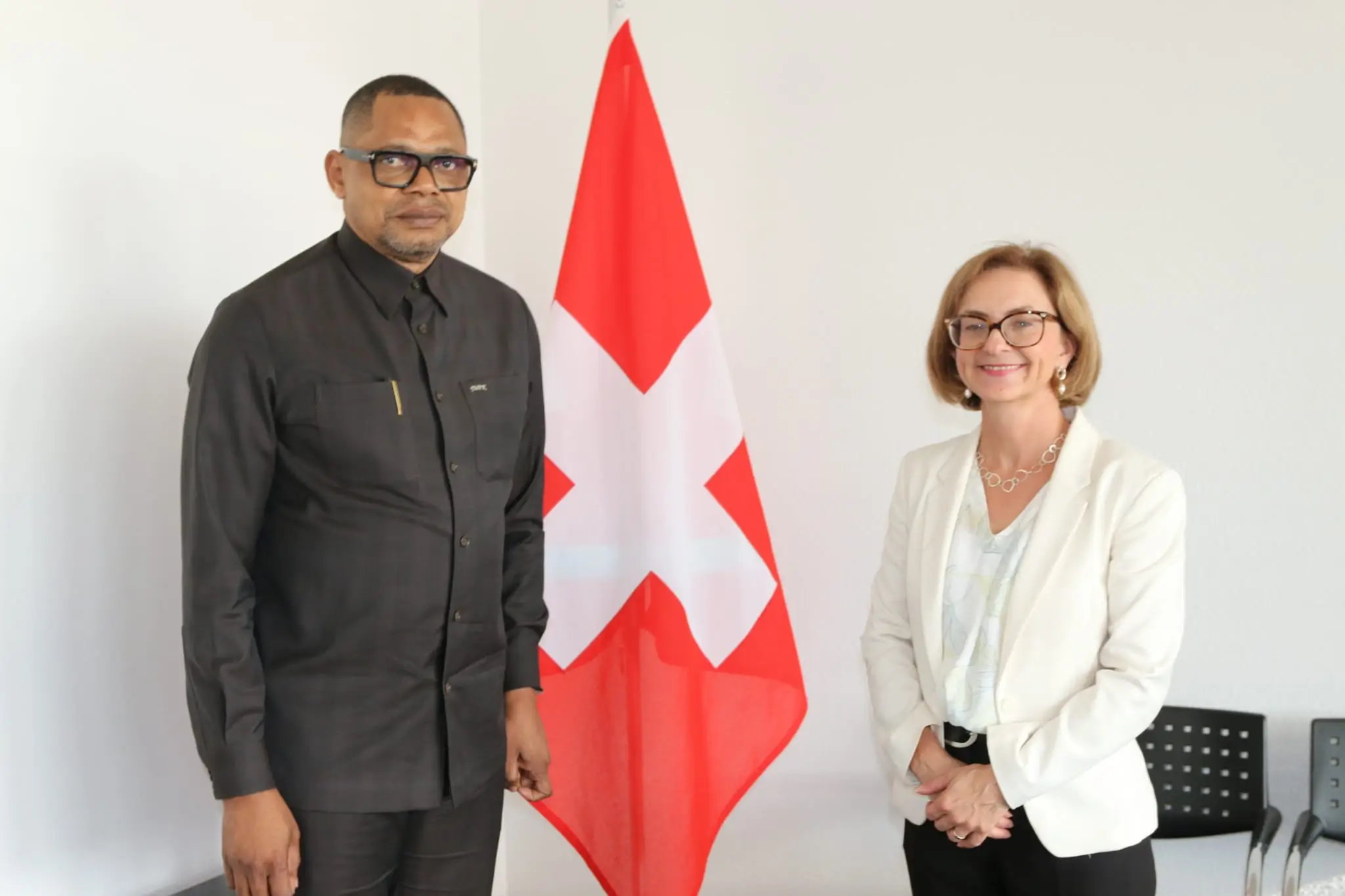 José Mpanda Kabangu en mission diplomatique à Genève pour la candidature de la RDC au Conseil de l’UIT